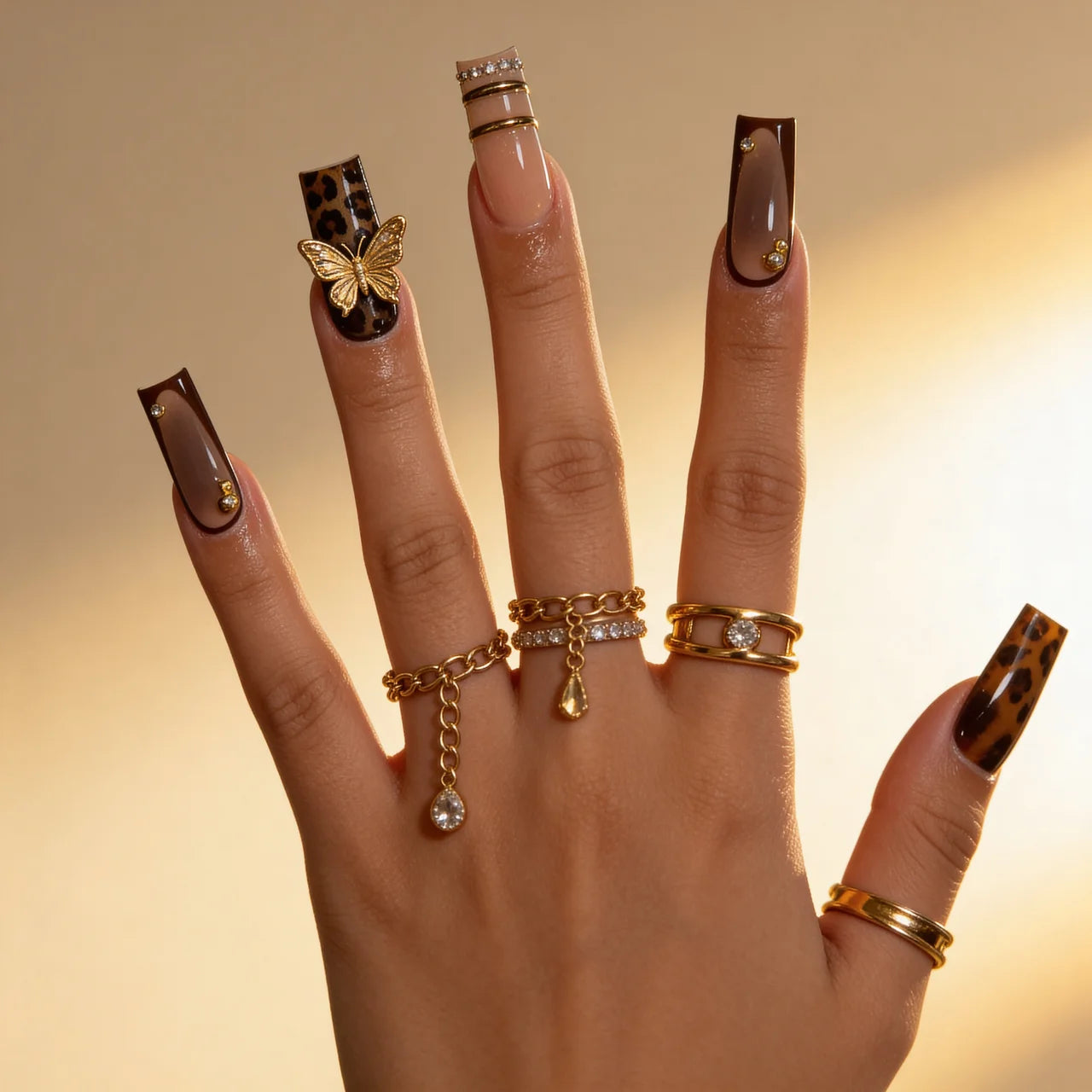 Brownie Bitch - faux ongles marron carré très long glossy en gel souple | Glow Nails