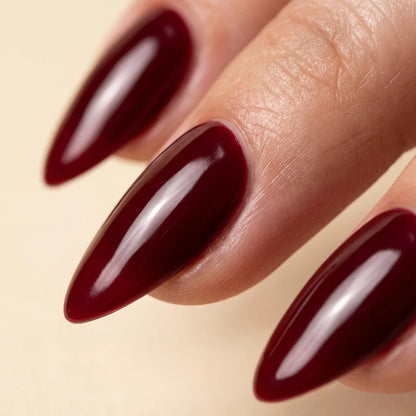 Lola press on nails amande court - vue de profil