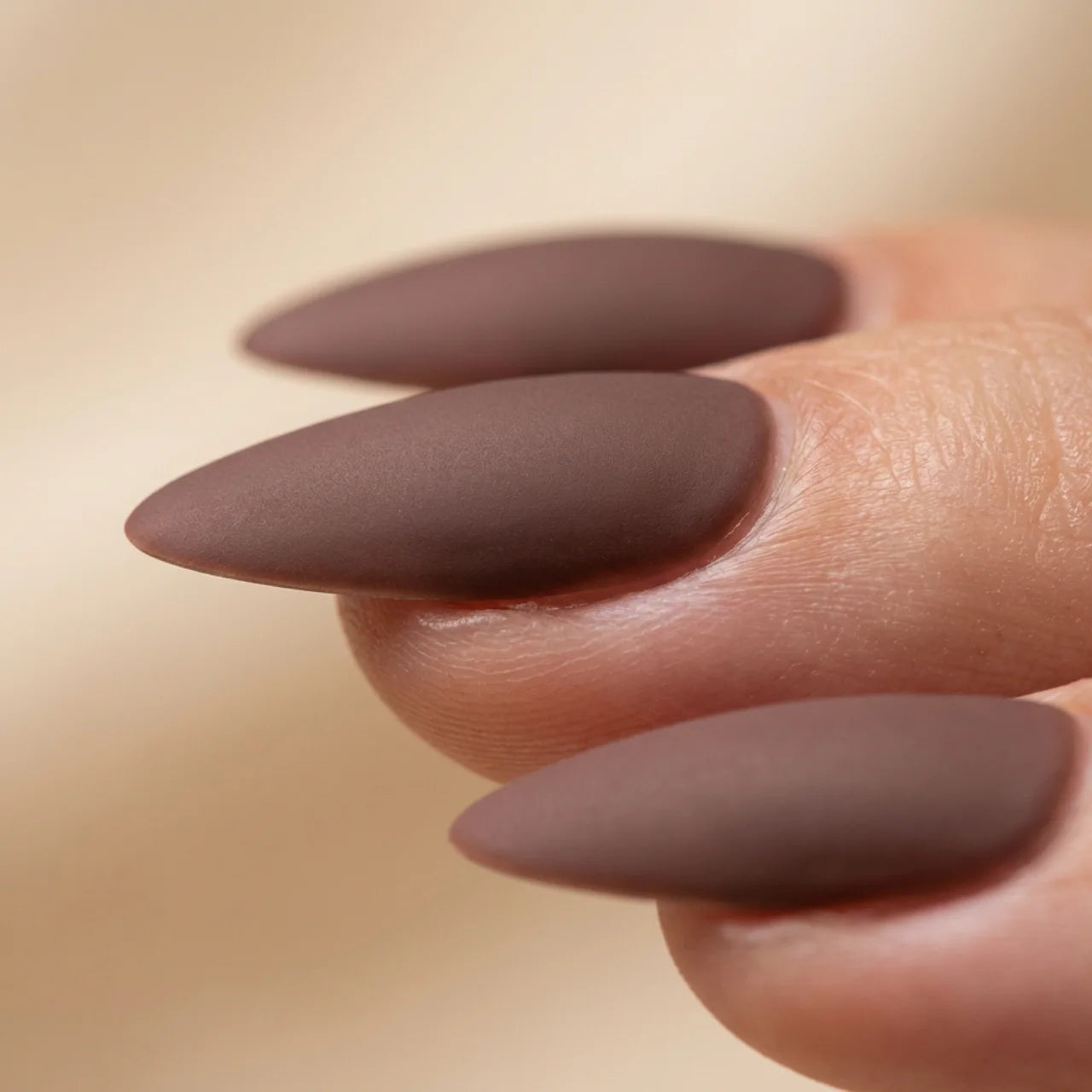Olvidate press on nails amande long - vue de profil