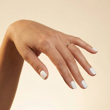 Snow - faux ongles blanc carré extra court en gel souple | Glow Nails