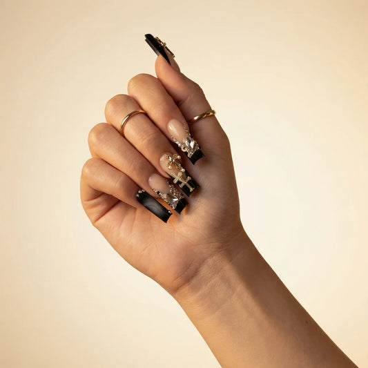 Holy - faux ongles noir carré très long en gel souple | Glow Nails