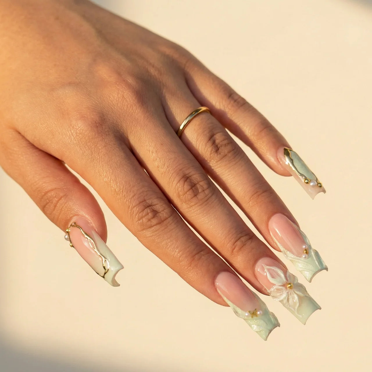 Aloha - faux ongles vert carré très long en gel souple | Glow Nails