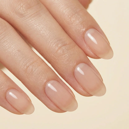 Korean faux ongles ovale portés sur main - gel souple réutilisable