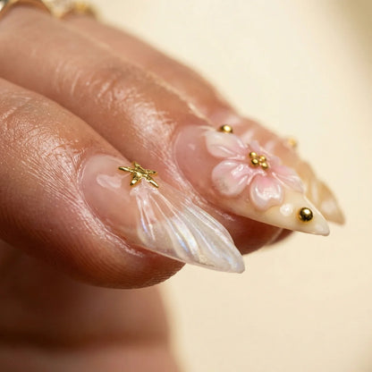 Solaria press on nails amande long - vue de profil