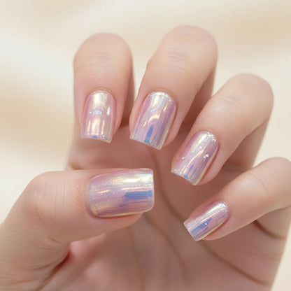 Nude Chroma faux ongles chromatique carré portés sur main - gel souple réutilisable