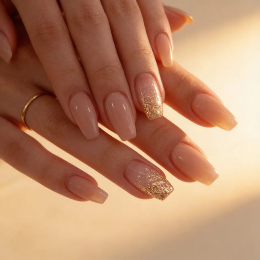 Bare Glow - faux ongles nude et nude doré ballerine long glossy en gel souple | Glow Nails