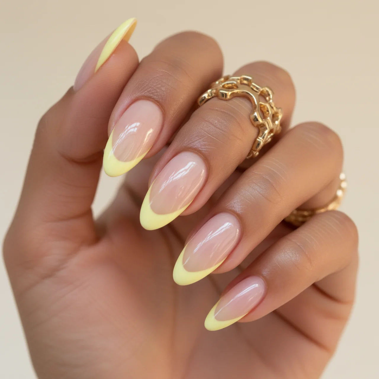 Solis press on nails amande long - vue de profil