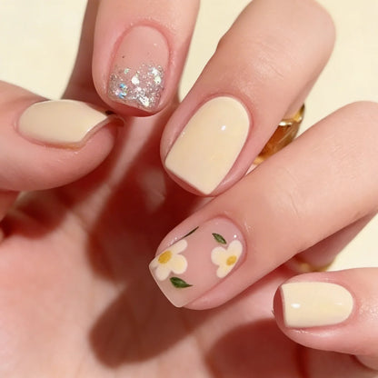 Flor faux ongles carré portés sur main - gel souple réutilisable