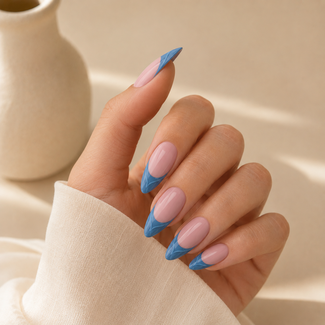 Couture - Amande Long